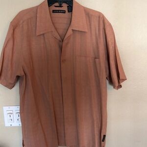 John Henry Men’s Coral Button down shirt